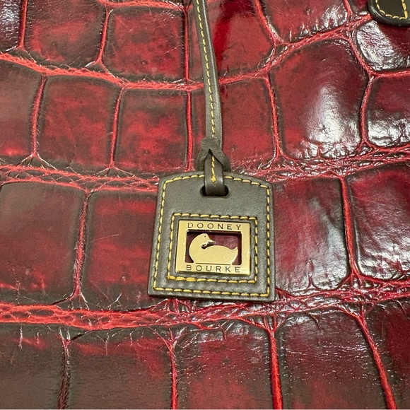 Dooney & Bourke Red Croc Embossed Leather Tote Bag | Large Shoulder Purse - Picture 4 of 15